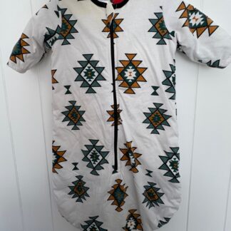 Pattern / White Sleeping Bag